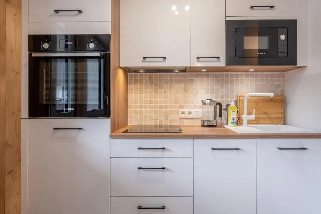 Clos Savoy - New Apartment Close To City Center & Free Parking - By Cozee Rentals Chamonix