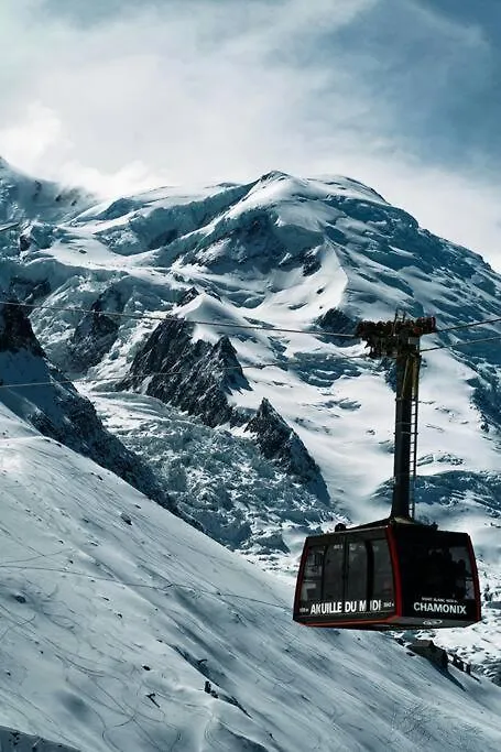 Clos Savoy - New Apartment Close To City Center & Free Parking - By Cozee Rentals Chamonix Frankrike